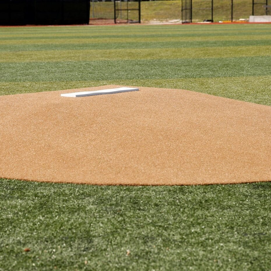 8-tall-game-pitching-mound-u-go-pro-baseball