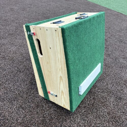 8 Inch Portable Pitching Mound Side Latch